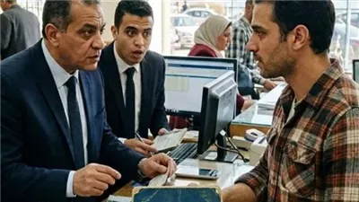 في حفل زفاف أعطاني جدى دفتر حساب قديم 